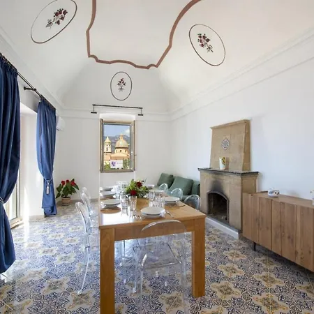 Torretta And Pool And Lift Villa