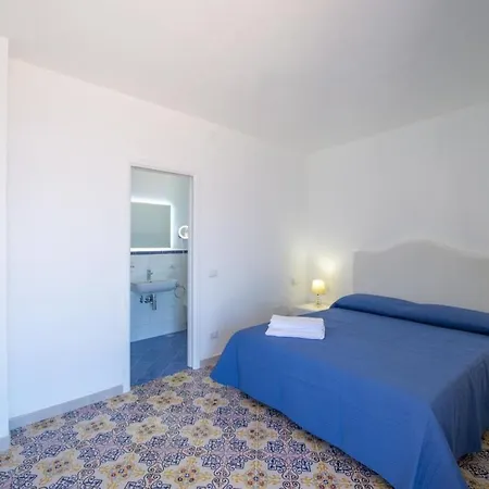Torretta And Pool And Lift Villa