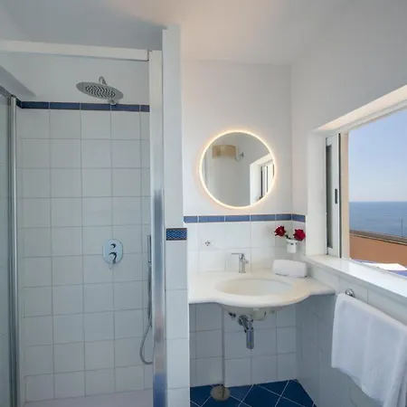 Villa Torretta And Pool And Lift *