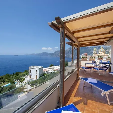 Torretta And Pool And Lift Praiano