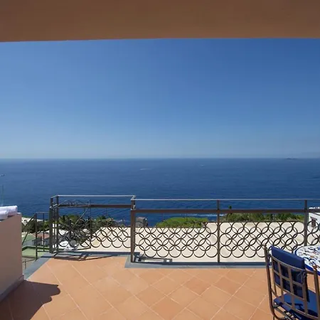 Torretta And Pool And Lift Villa *